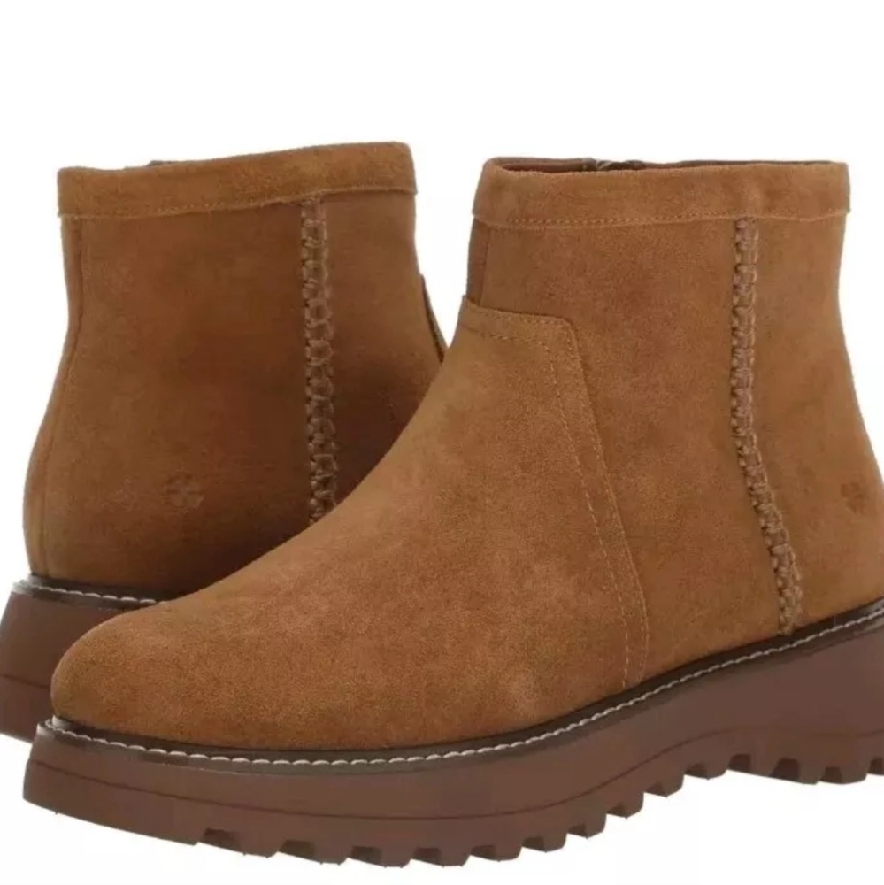 Lucky Brand Women's Chameli Lug Bootie Ankle Boot Size 9.5 Nwob